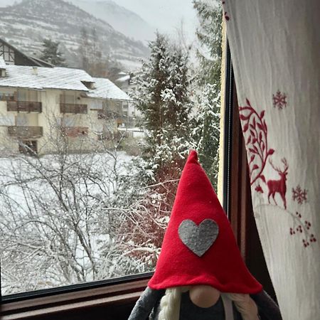 Gina'S Home - Appartamento Nel Cuore Di Бардонечия Екстериор снимка