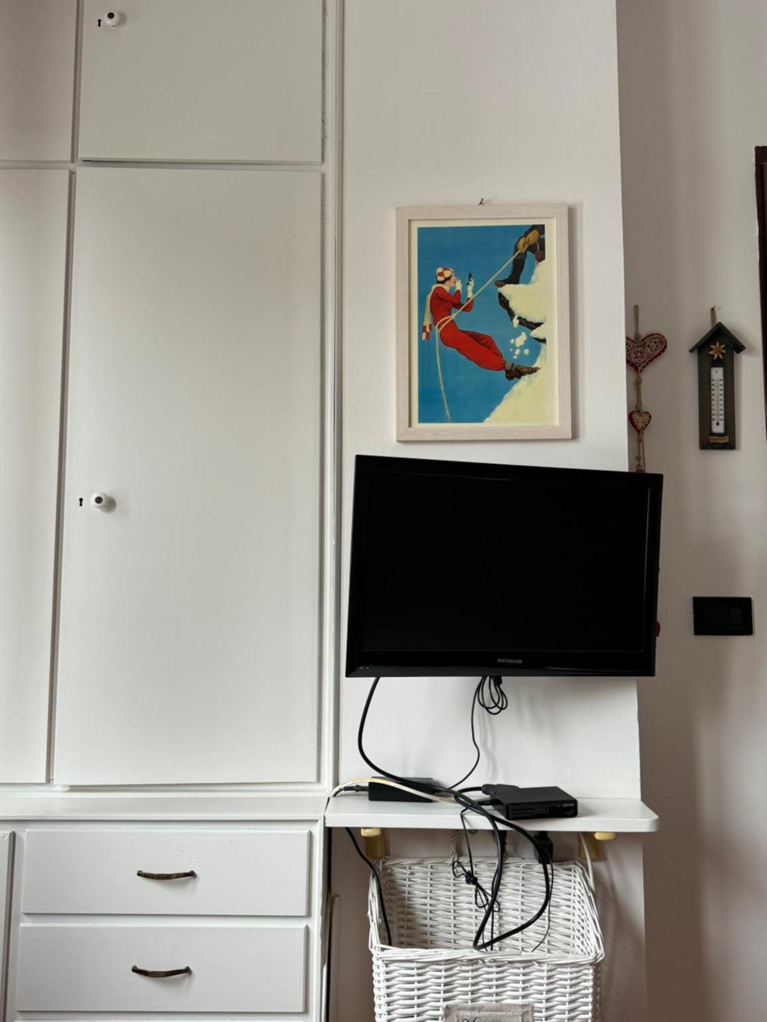 Gina'S Home - Appartamento Nel Cuore Di Бардонечия Екстериор снимка
